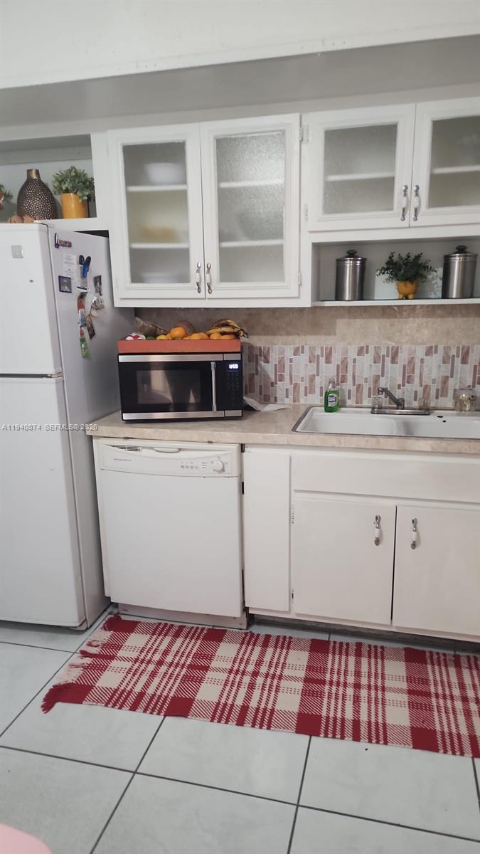 Подробнее 321W 1 / 1 801 кв.футов $ 2026-06-18 0 Фото