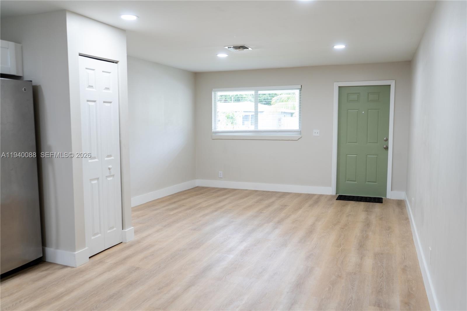 Подробнее / 2024 кв.футов $ 2026-01-06 0 Фото