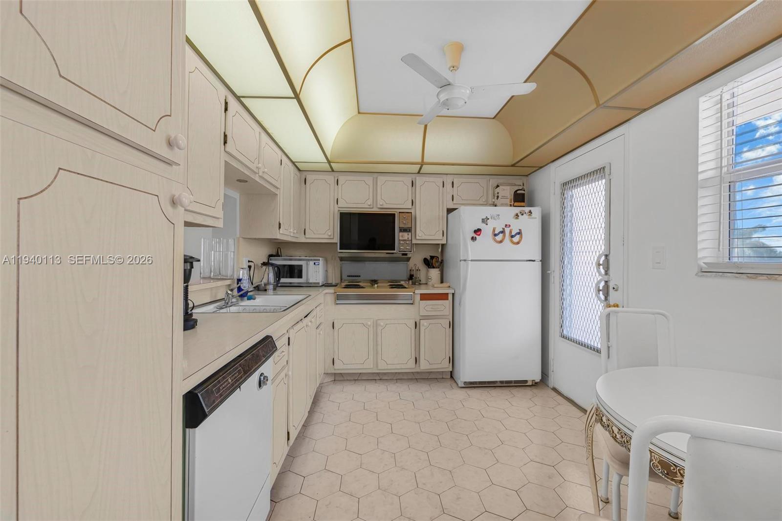 Photo of 500 12th Ave  #407, Hallandale Beach, Florida, 33009 - 