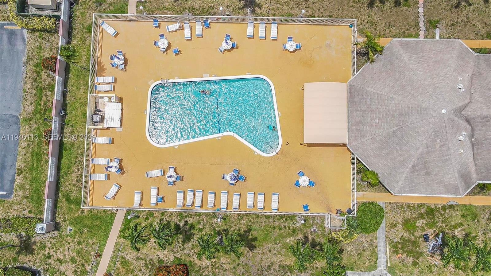 Photo of 500 12th Ave  #407, Hallandale Beach, Florida, 33009 - 