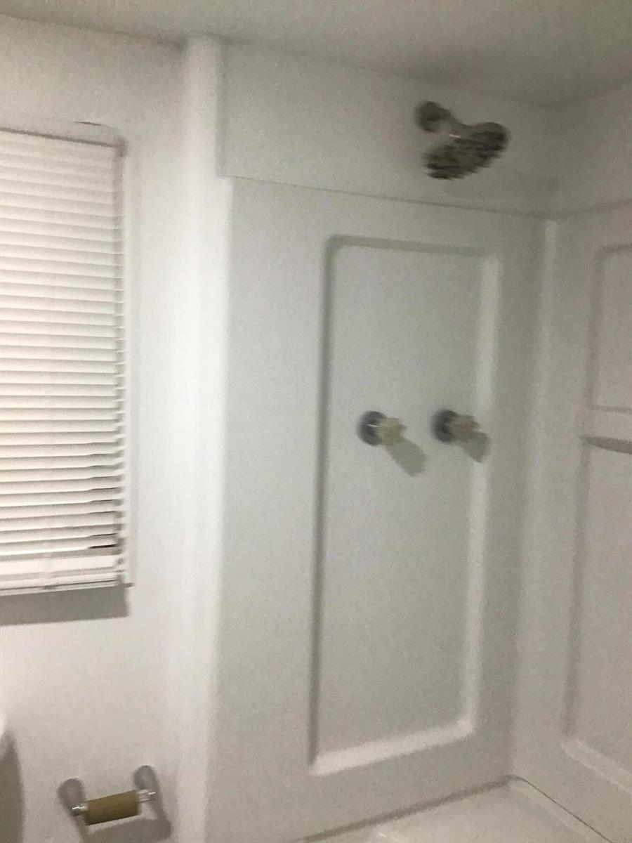 Ver detalles / 3 1250 sq. ft. $ 2026-05-01 0 foto
