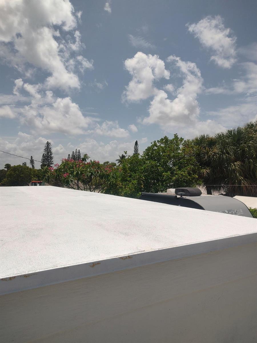 Ver detalles / 3 1250 sq. ft. $ 2026-05-01 0 foto