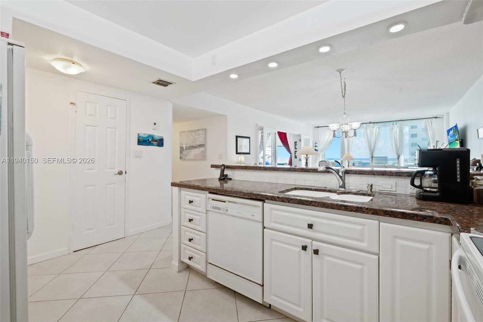 Photo of 3725 Ocean Dr  #1214, Hollywood, Florida, 33019 - 