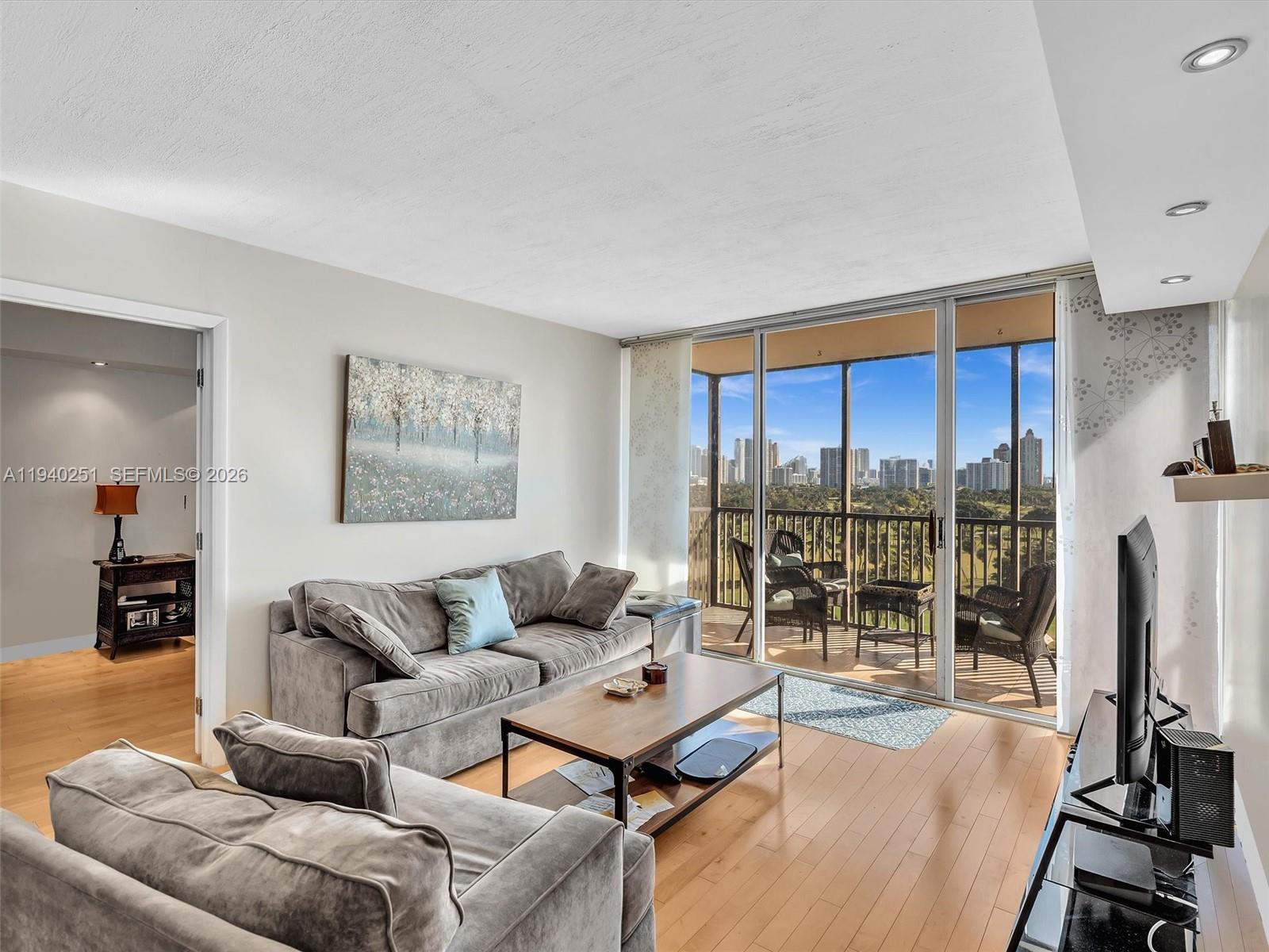 Photo of 20379 Country Club Dr  #1138, Aventura, Florida, 33180 - 