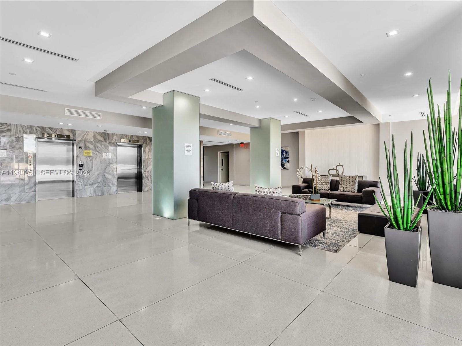 Photo of 20379 Country Club Dr  #1138, Aventura, Florida, 33180 - 