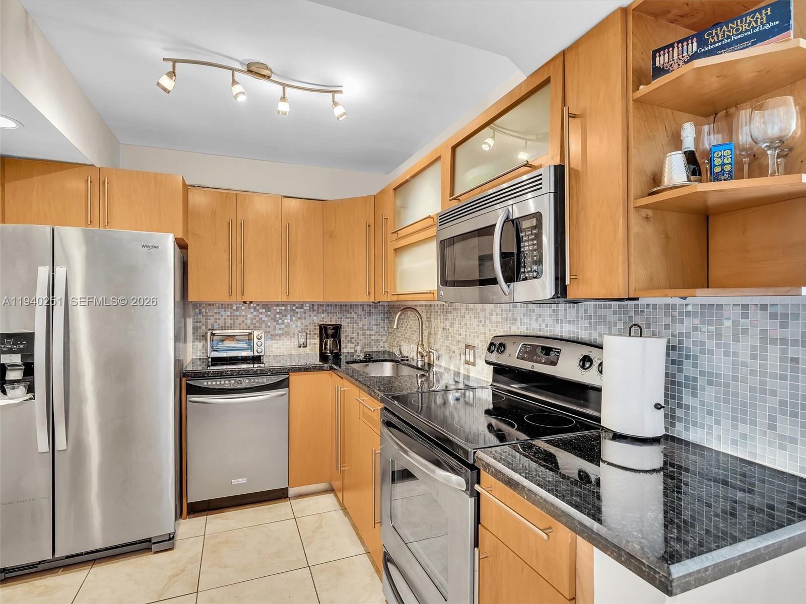 Photo of 20379 Country Club Dr  #1138, Aventura, Florida, 33180 - 