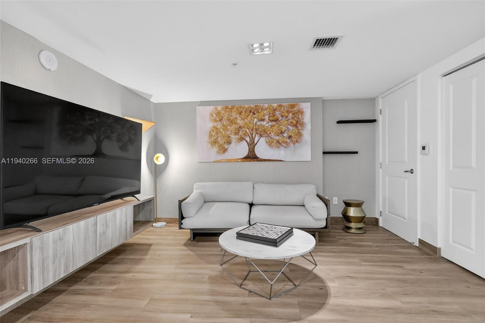 Photo of 400 Sunny Isles Blvd  #1207, Sunny Isles Beach, Florida, 33160 - 