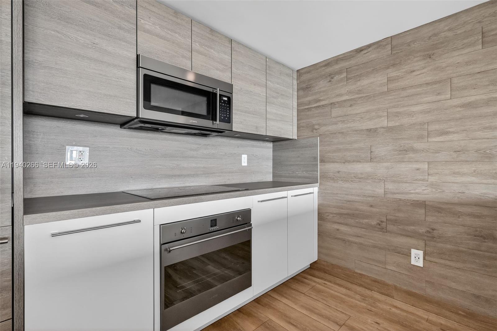 Photo of 400 Sunny Isles Blvd  #1207, Sunny Isles Beach, Florida, 33160 - 