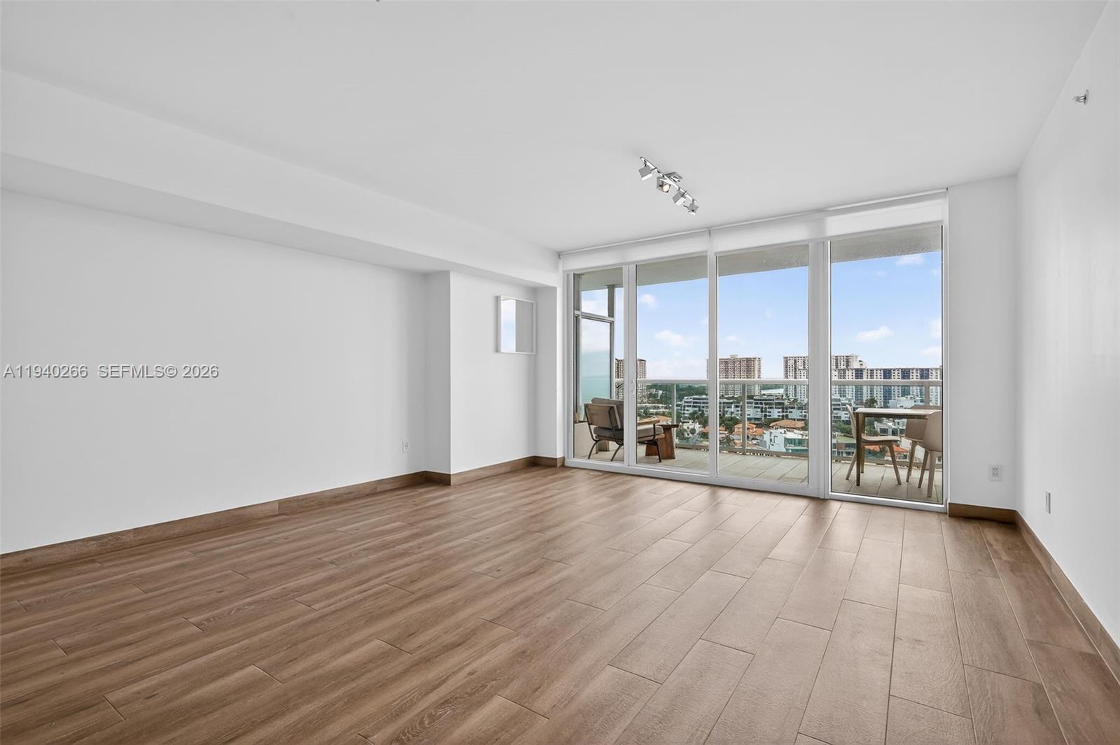 Photo of 400 Sunny Isles Blvd  #1207, Sunny Isles Beach, Florida, 33160 - 