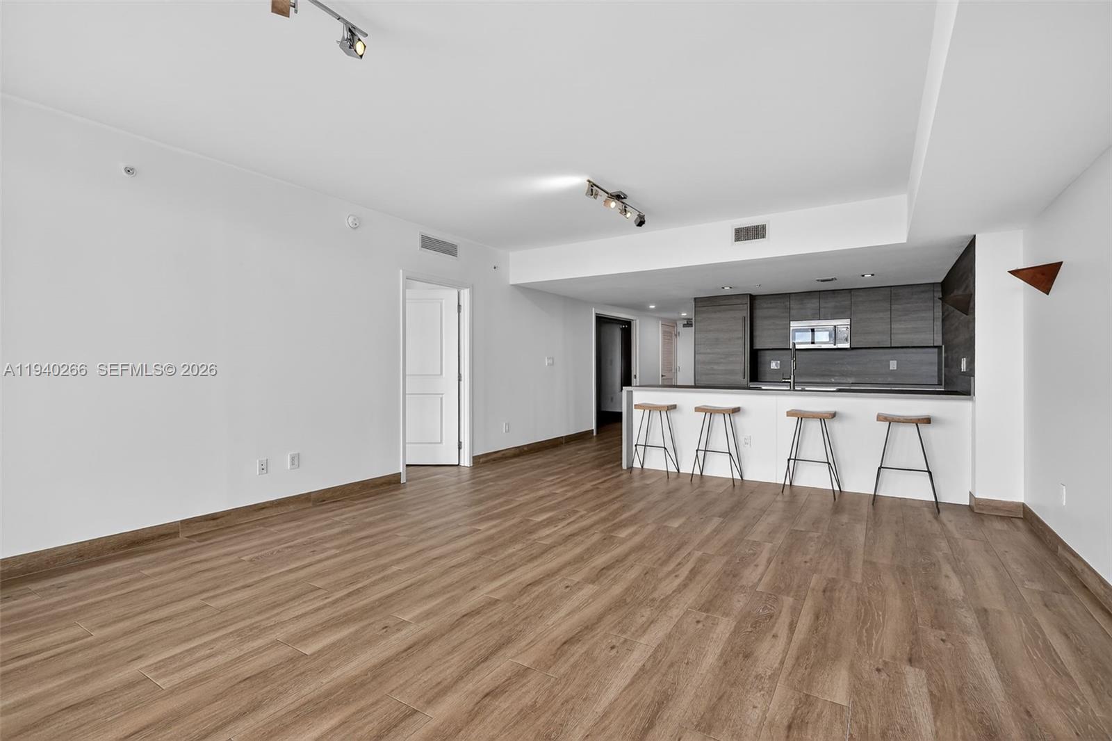 Photo of 400 Sunny Isles Blvd  #1207, Sunny Isles Beach, Florida, 33160 - 