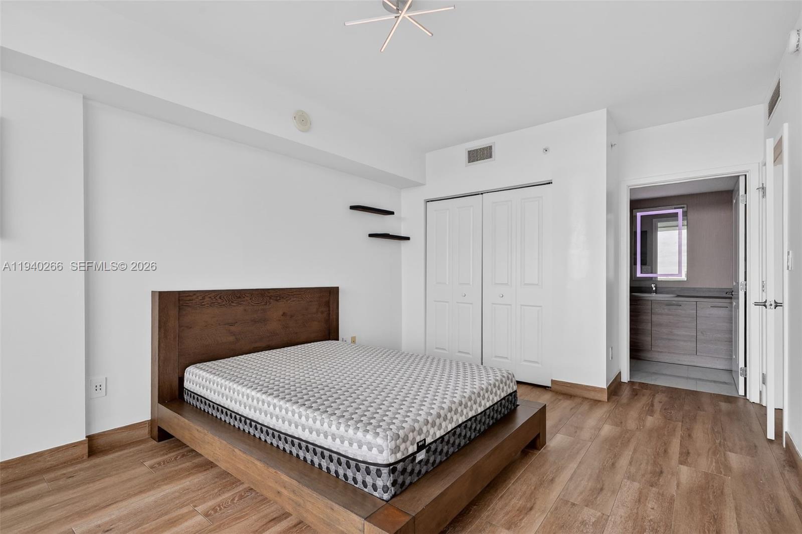 Photo of 400 Sunny Isles Blvd  #1207, Sunny Isles Beach, Florida, 33160 - 