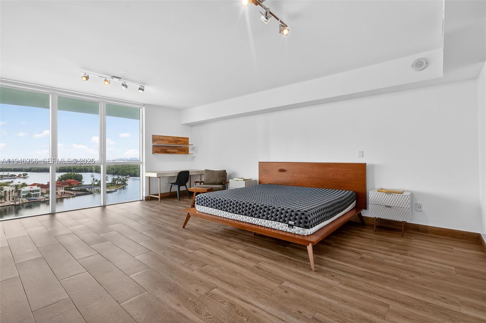 Photo of 400 Sunny Isles Blvd  #1207, Sunny Isles Beach, Florida, 33160 - 