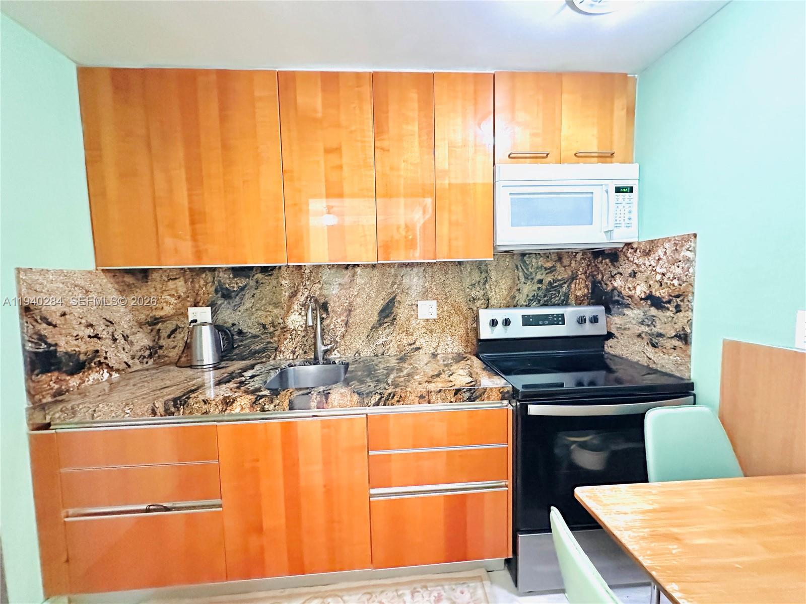 Ver detalles 1510 0 / 1 595 sq. ft. $ 2026-01-07 0 foto