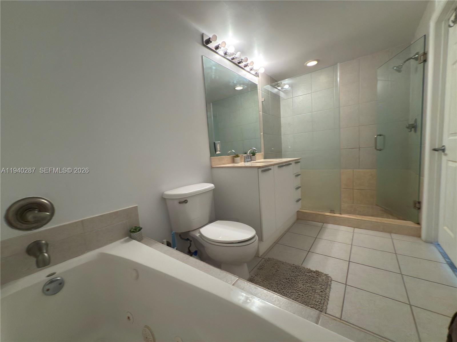 Photo of 140 Dixie Hwy  #712, Hollywood, Florida, 33020 - 