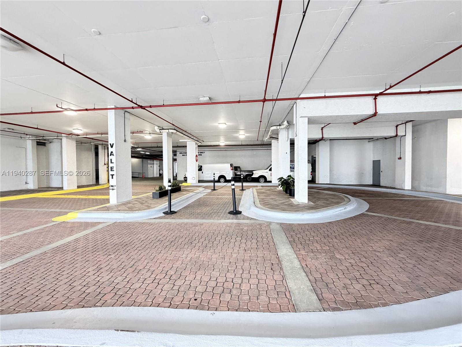 Photo of 140 Dixie Hwy  #712, Hollywood, Florida, 33020 - 