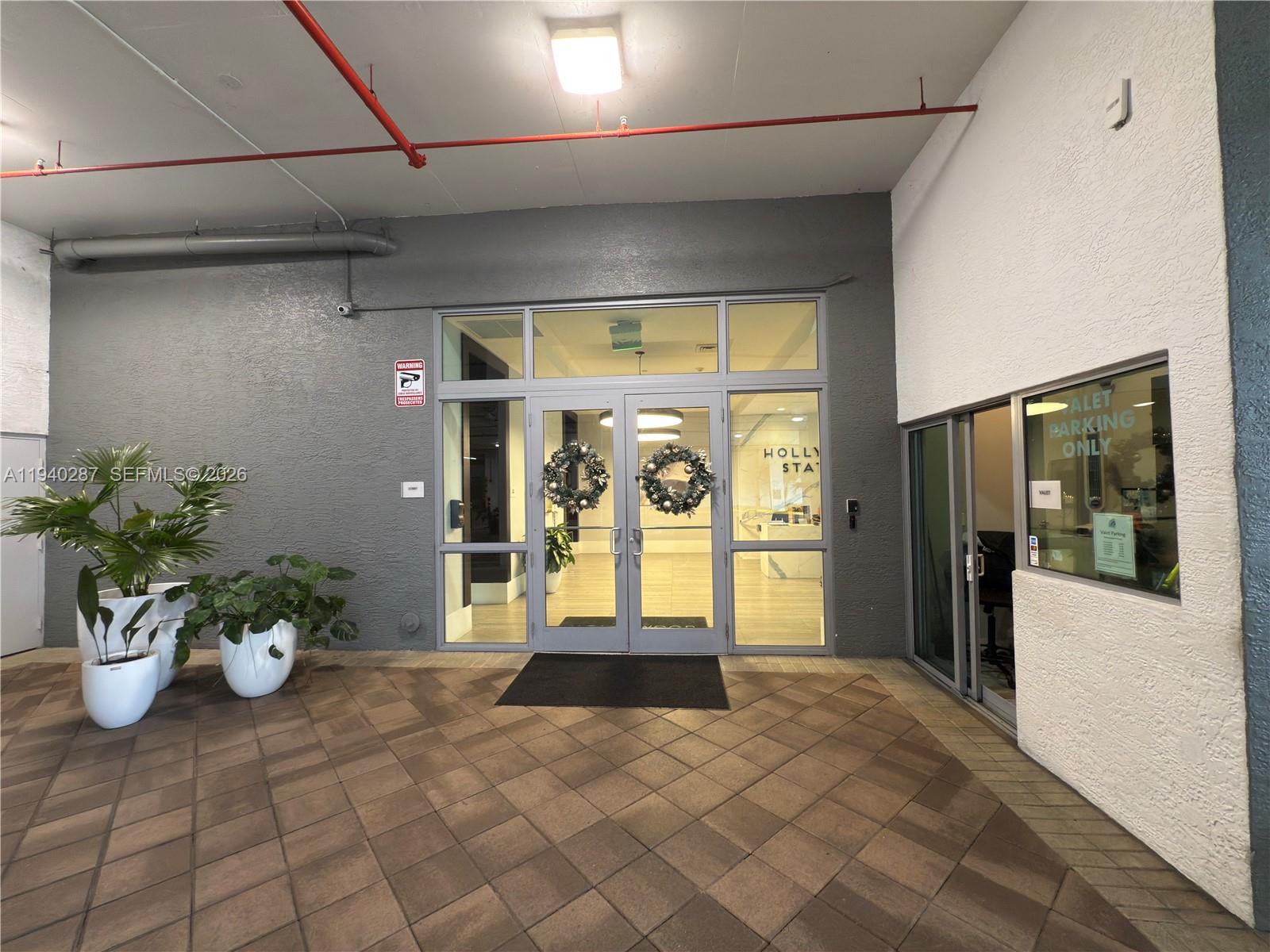 Photo of 140 Dixie Hwy  #712, Hollywood, Florida, 33020 - 