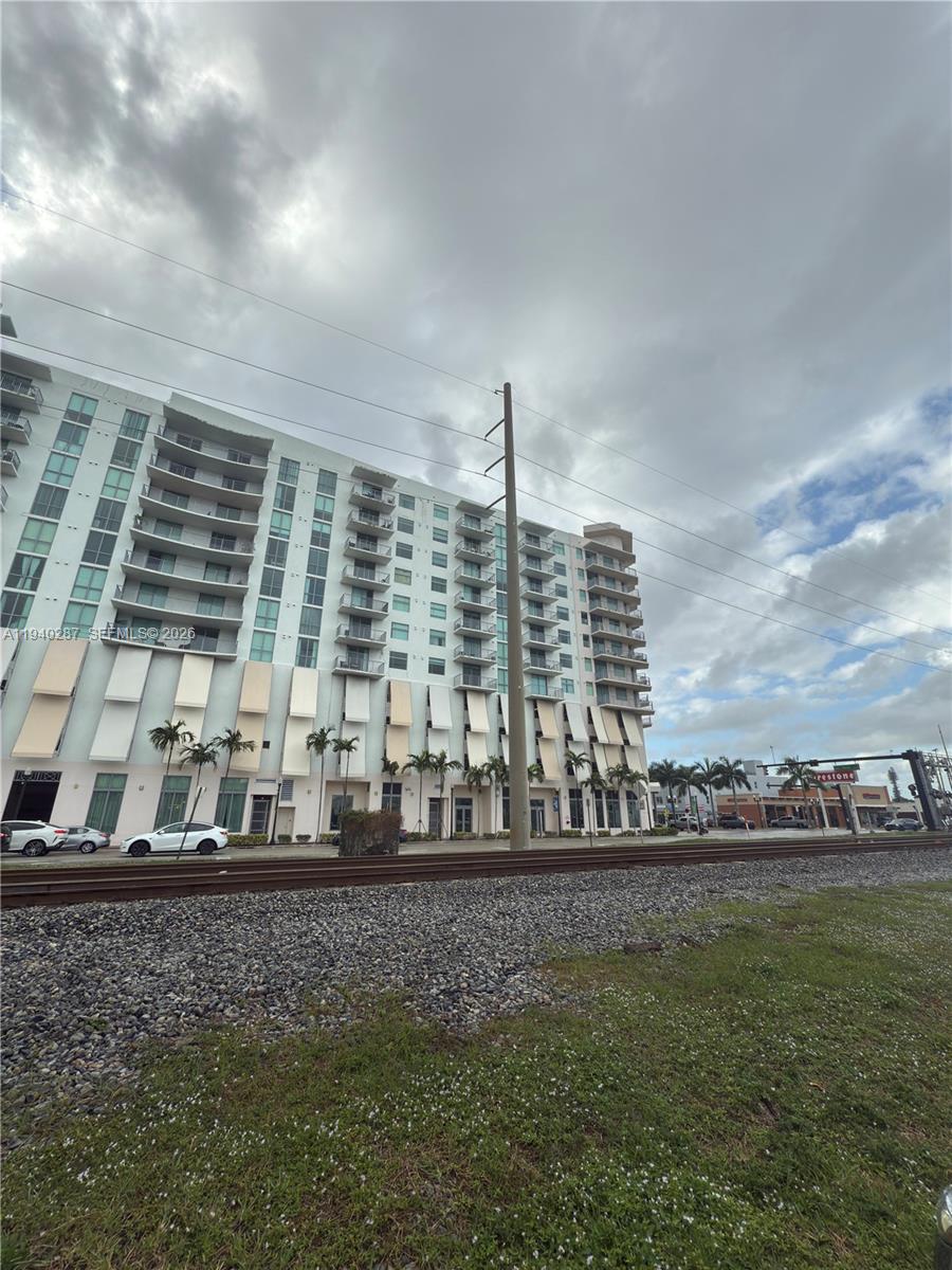 Photo of 140 Dixie Hwy  #712, Hollywood, Florida, 33020 - 