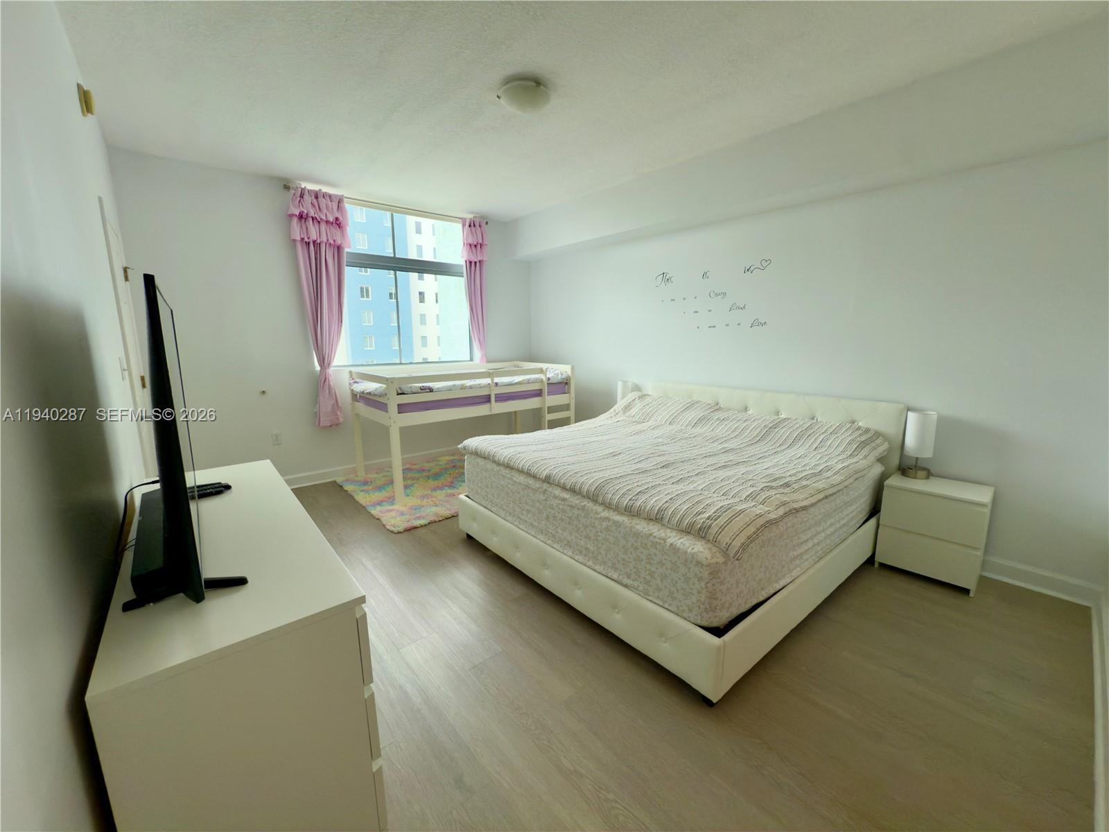 Photo of 140 Dixie Hwy  #712, Hollywood, Florida, 33020 - 