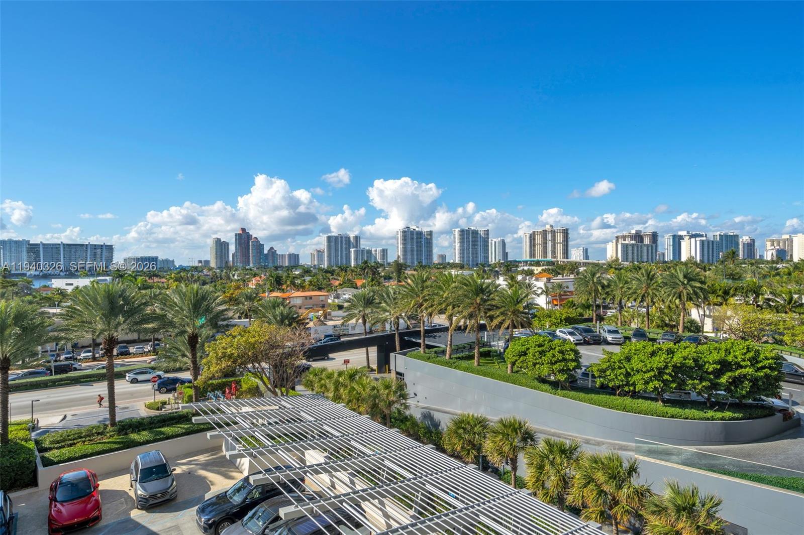 402 3 / 5 2797 sq. ft. $ 2026-01-07 0 Photo