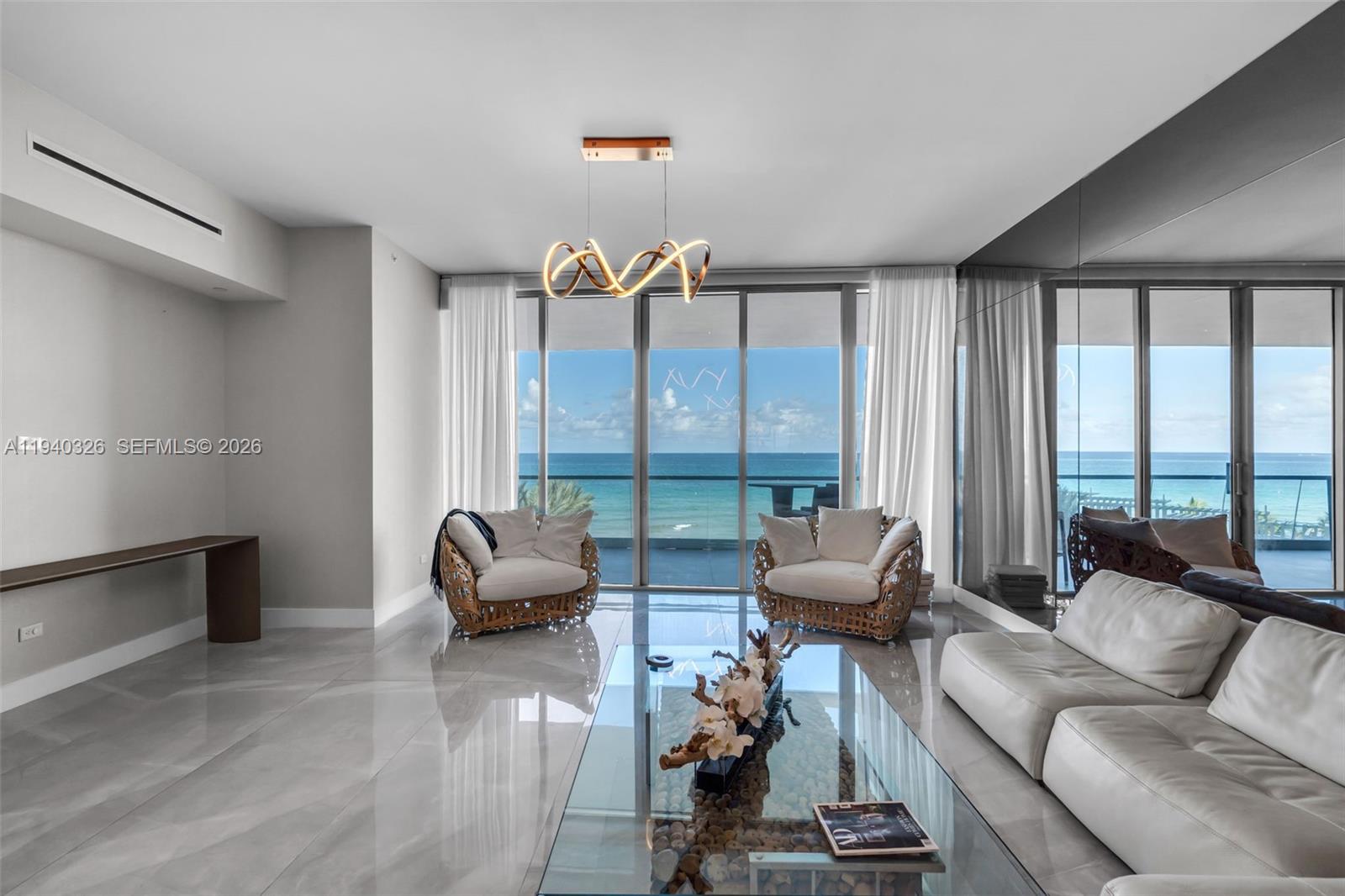 402 3 / 5 2797 sq. ft. $ 2026-01-07 0 Photo