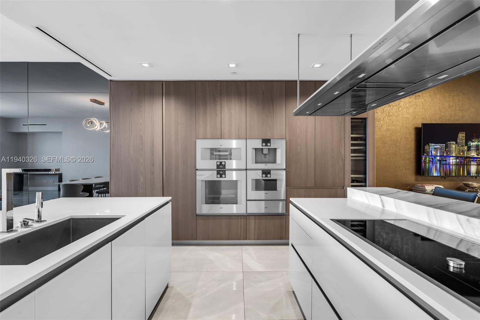 402 3 / 5 2797 sq. ft. $ 2026-01-07 0 Photo