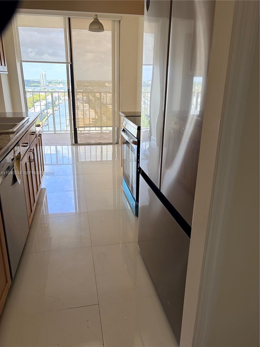 See details 1908 2 / 2 1240 sq. ft. $ 2026-01-10 0 Photo