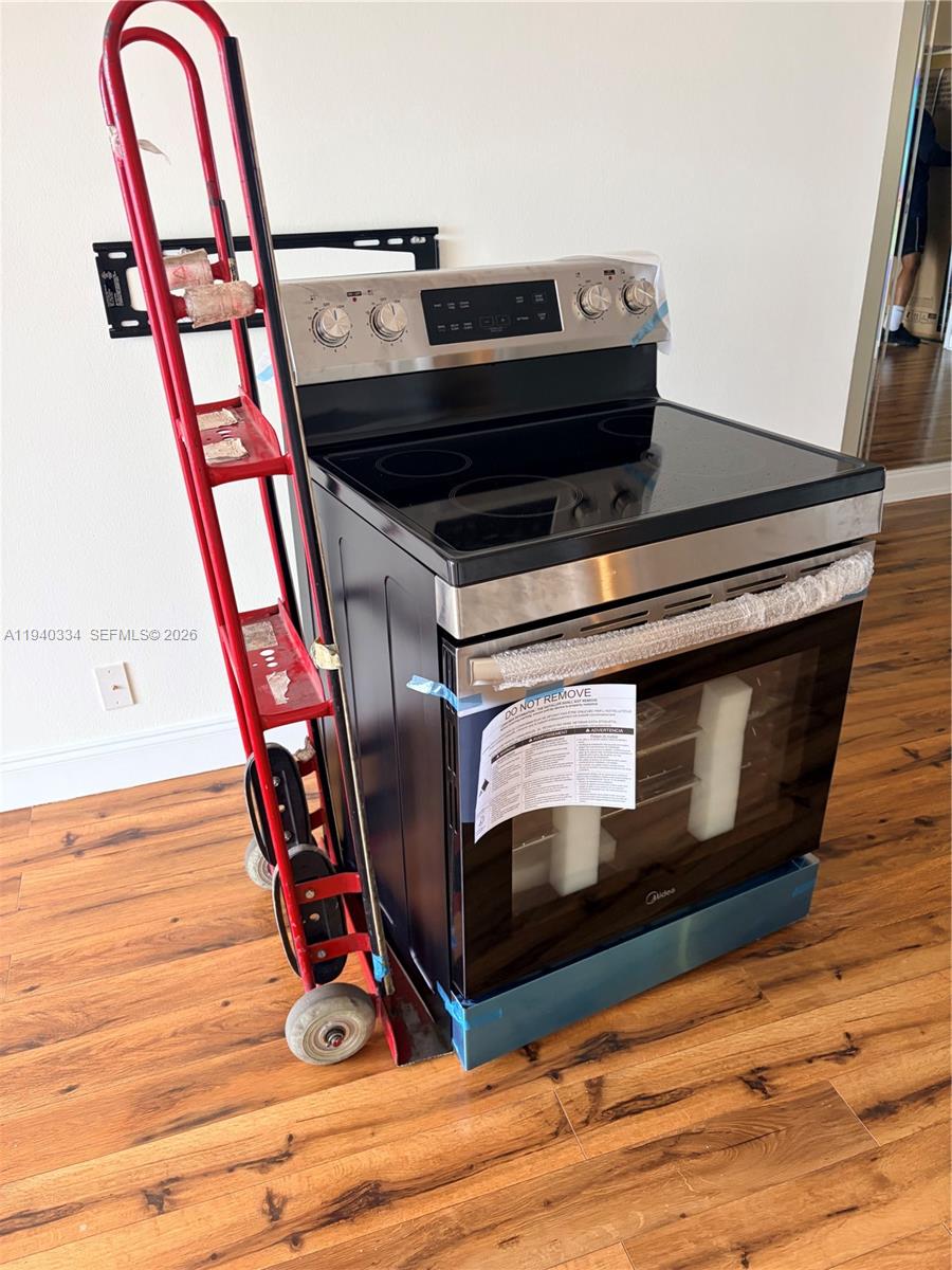 See details 1908 2 / 2 1240 sq. ft. $ 2026-01-10 0 Photo