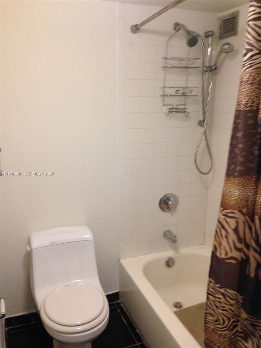 Photo of 16919 Bay Rd  #514, Sunny Isles Beach, Florida, 33160 - 