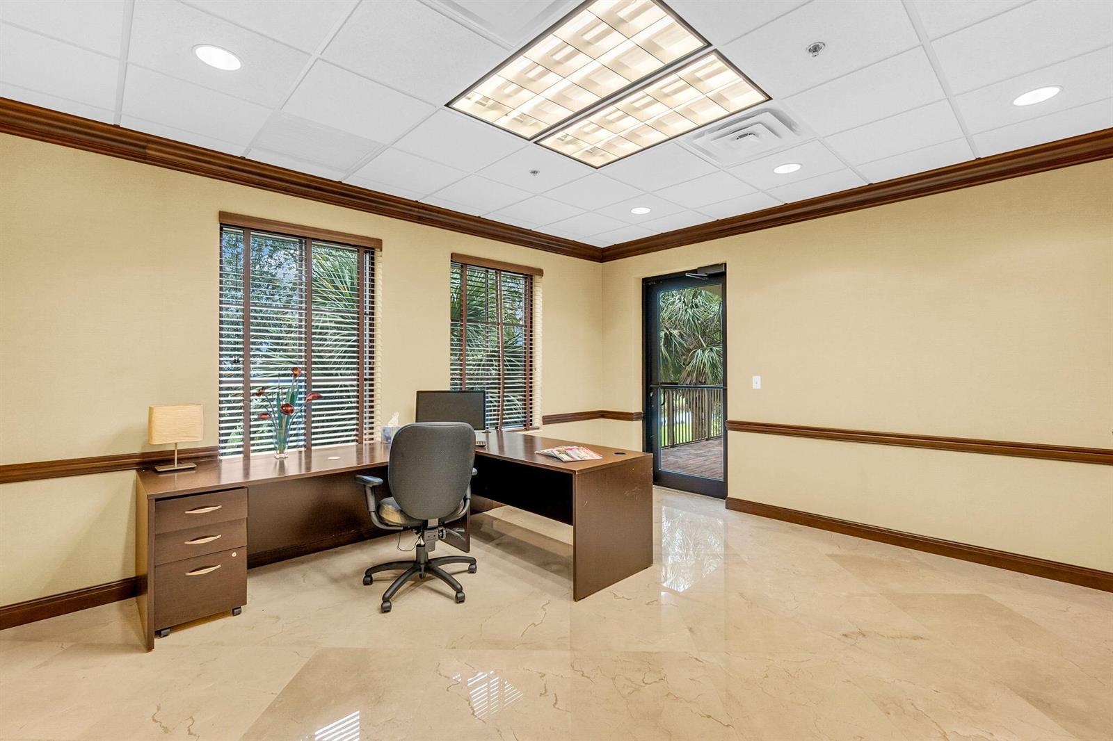 Ver detalles 2nd Floor / 2 sq. ft. $ 2026-06-17 0 foto