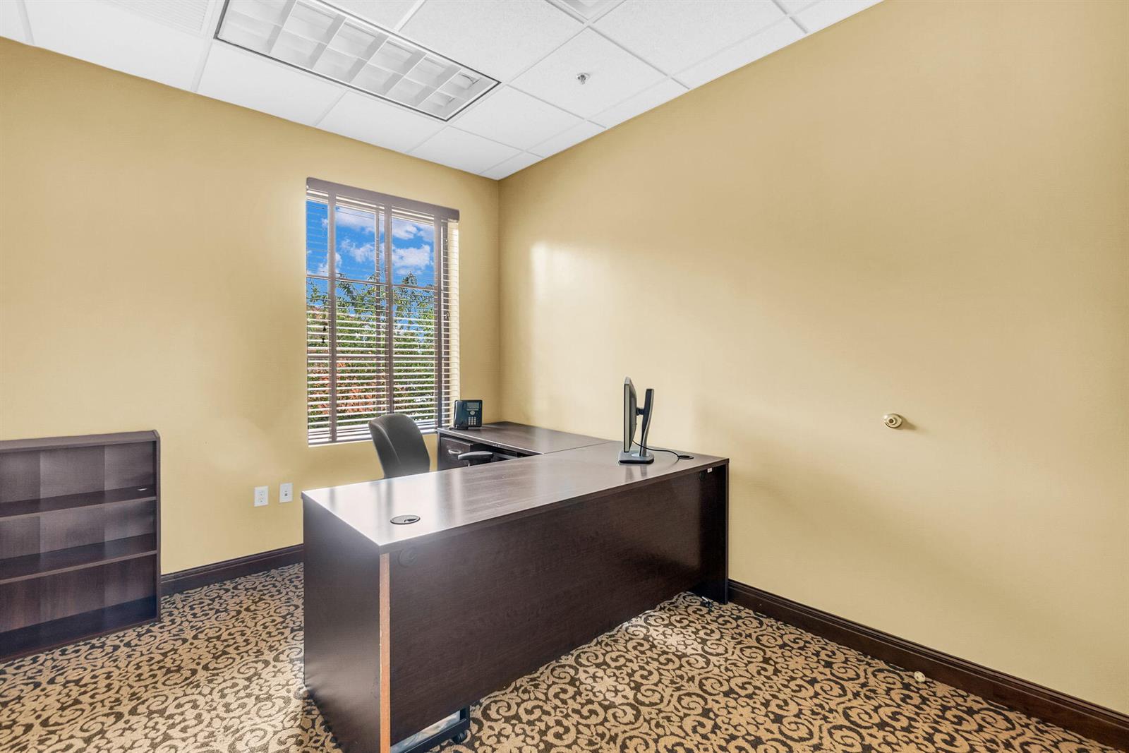 Ver detalles 2nd Floor / 2 sq. ft. $ 2026-06-17 0 foto