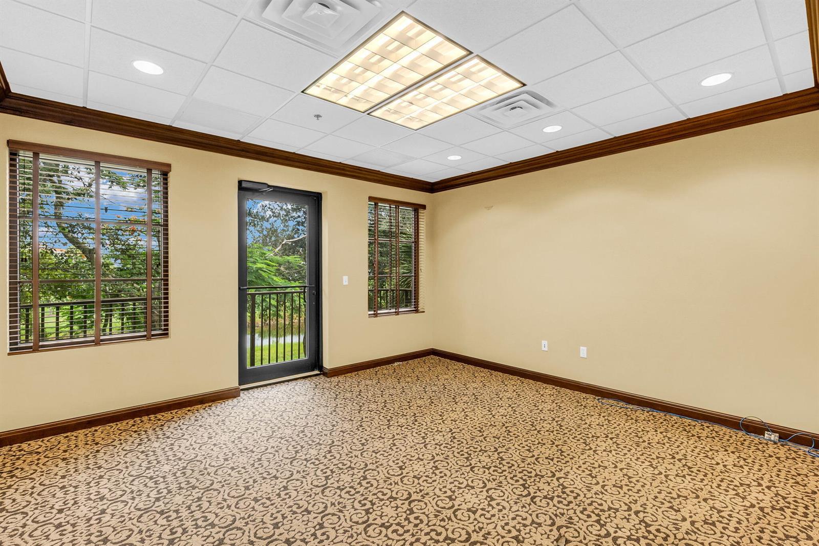 Ver detalles 2nd Floor / 2 sq. ft. $ 2026-06-17 0 foto