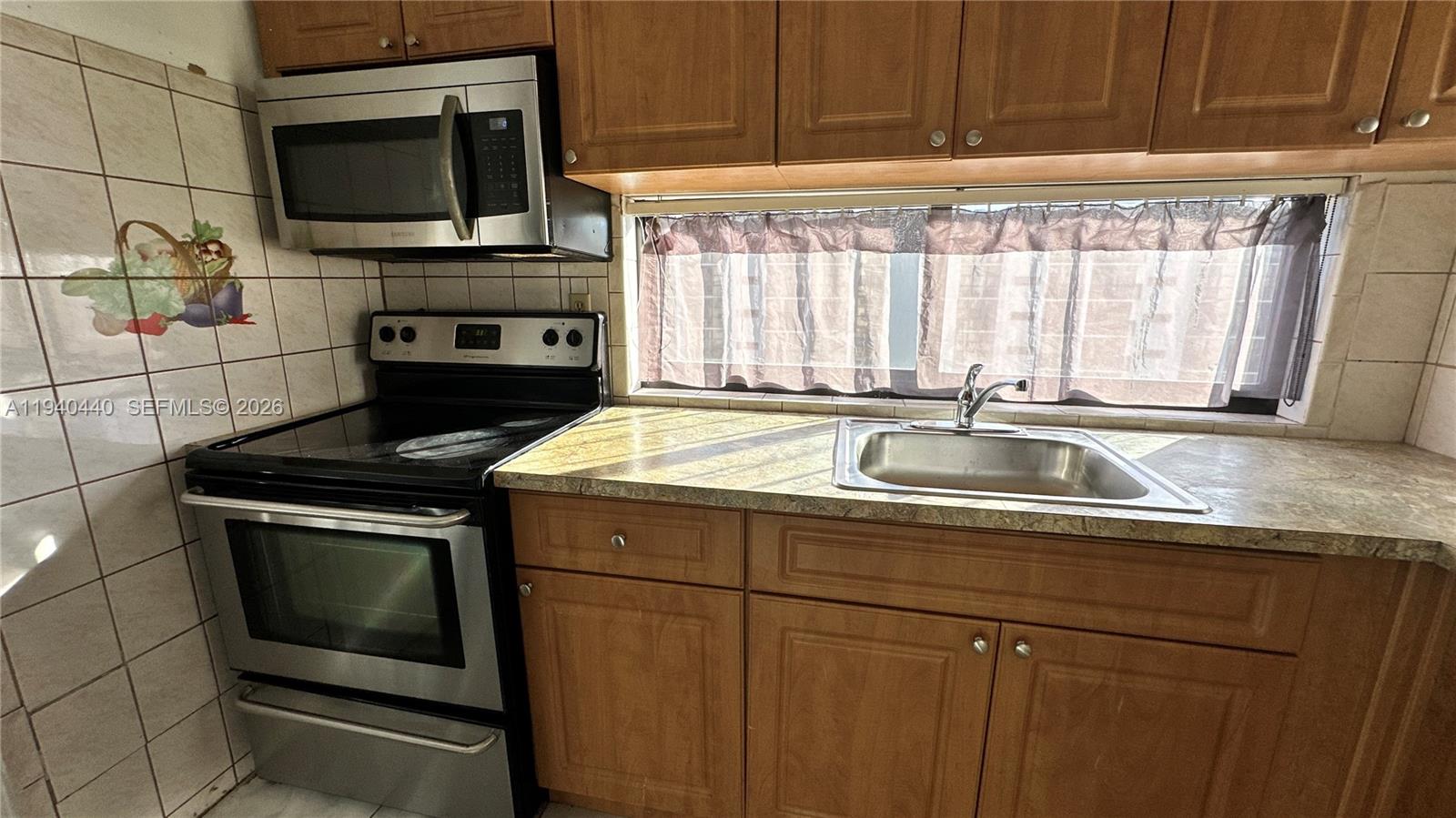 Photo of 16919 Bay Rd  #818-2, Sunny Isles Beach, Florida, 33160 - 