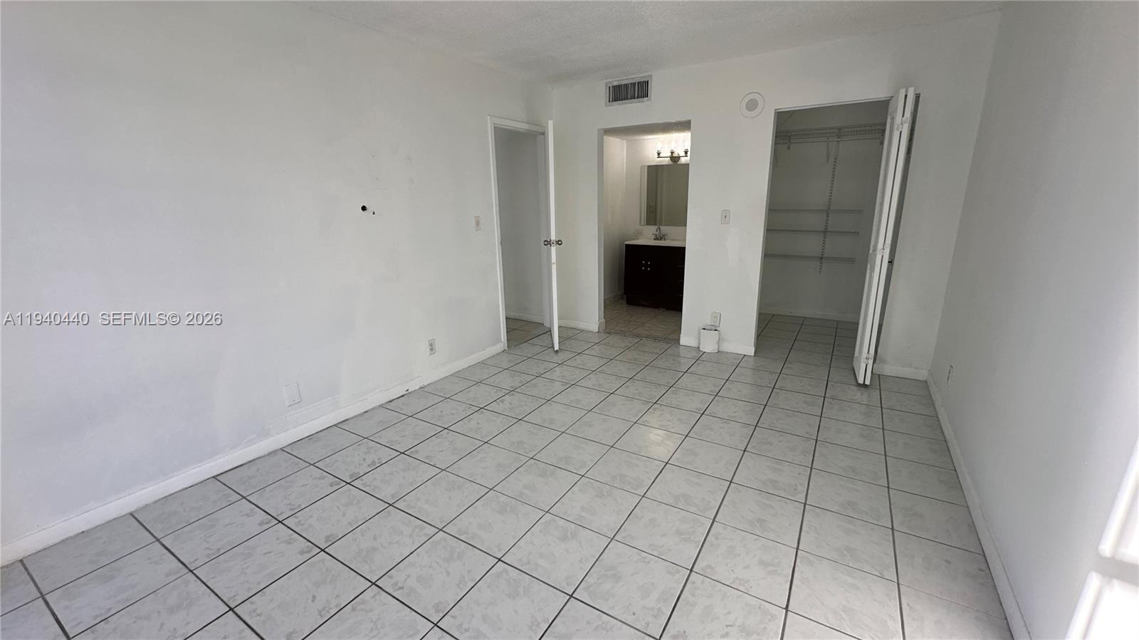 Photo of 16919 Bay Rd  #818-2, Sunny Isles Beach, Florida, 33160 - 