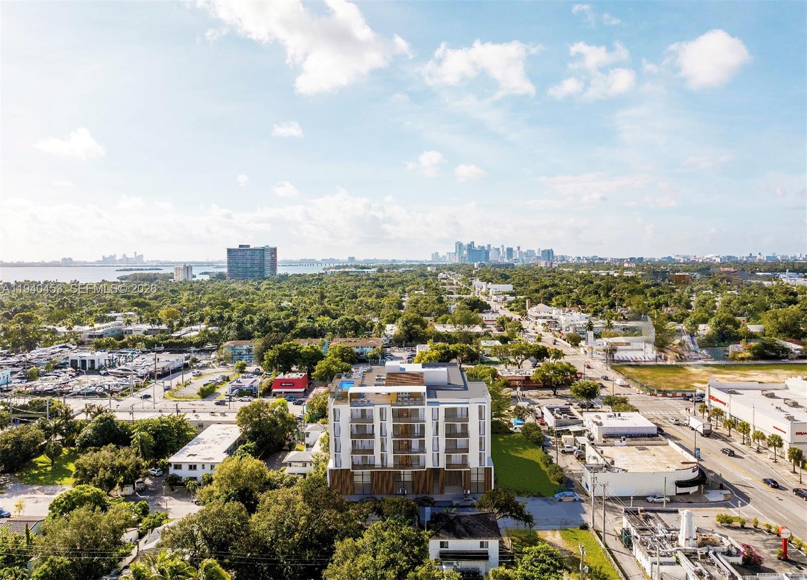   /   кв.футов $ 2026-01-07 0 Фото