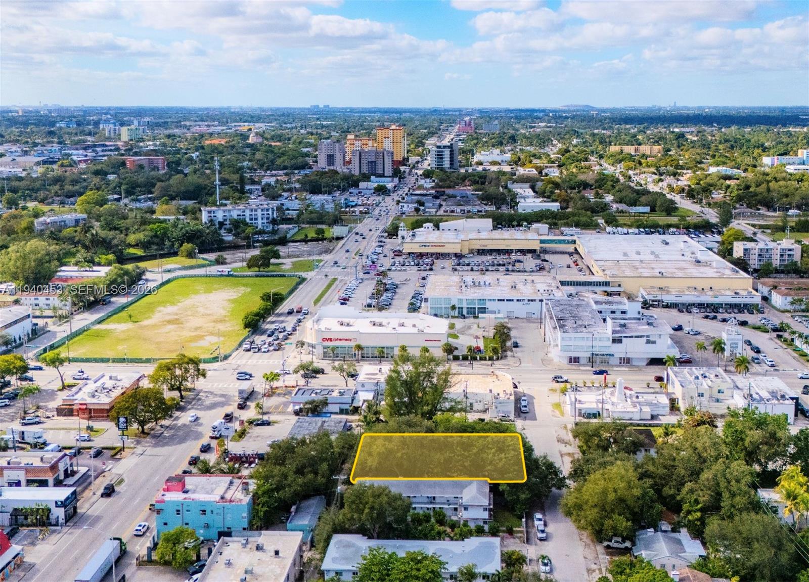   /   кв.футов $ 2026-01-07 0 Фото