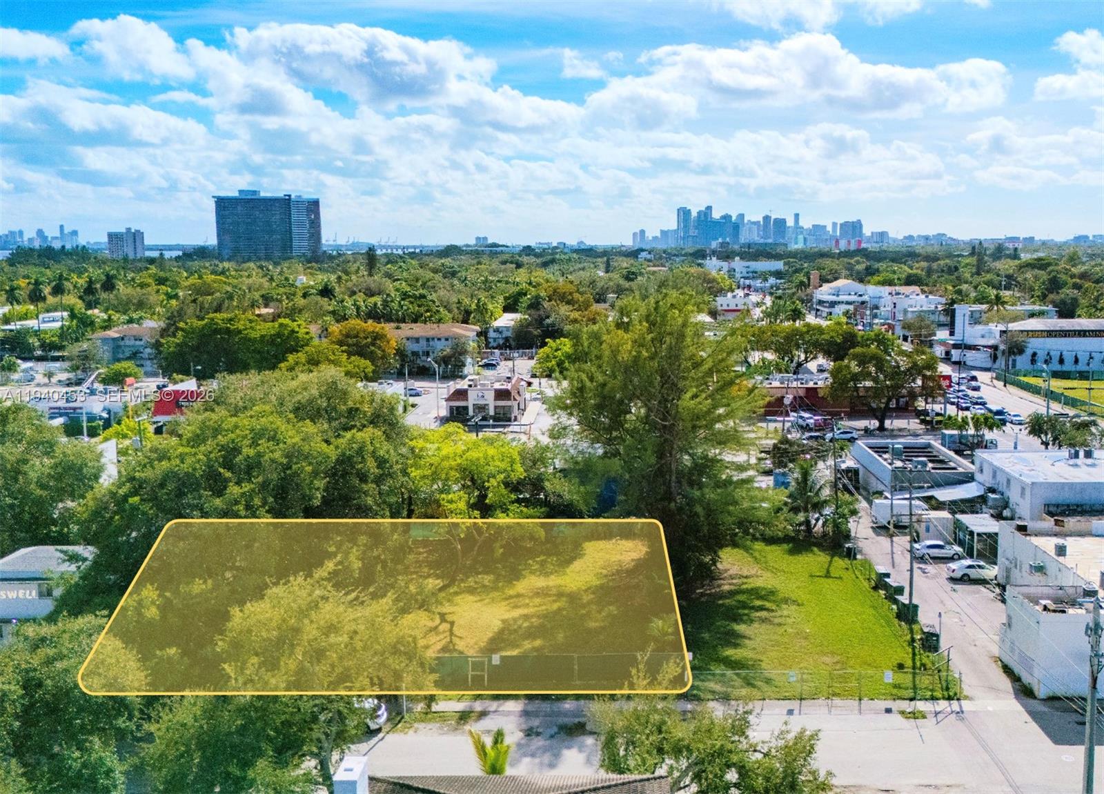   /   кв.футов $ 2026-01-07 0 Фото