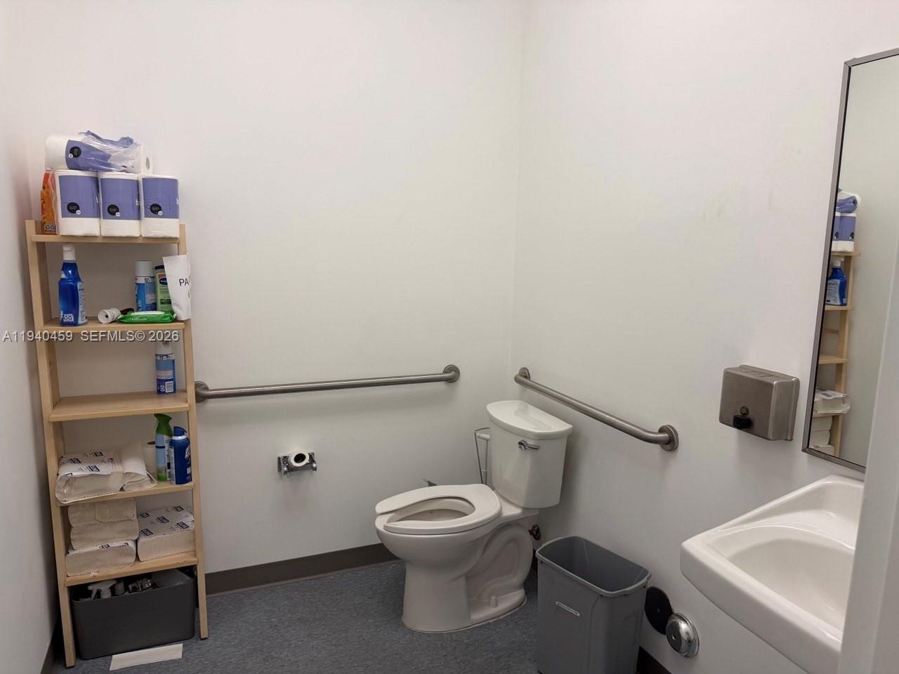   /   sq. ft. $ 2026-01-07 0 foto