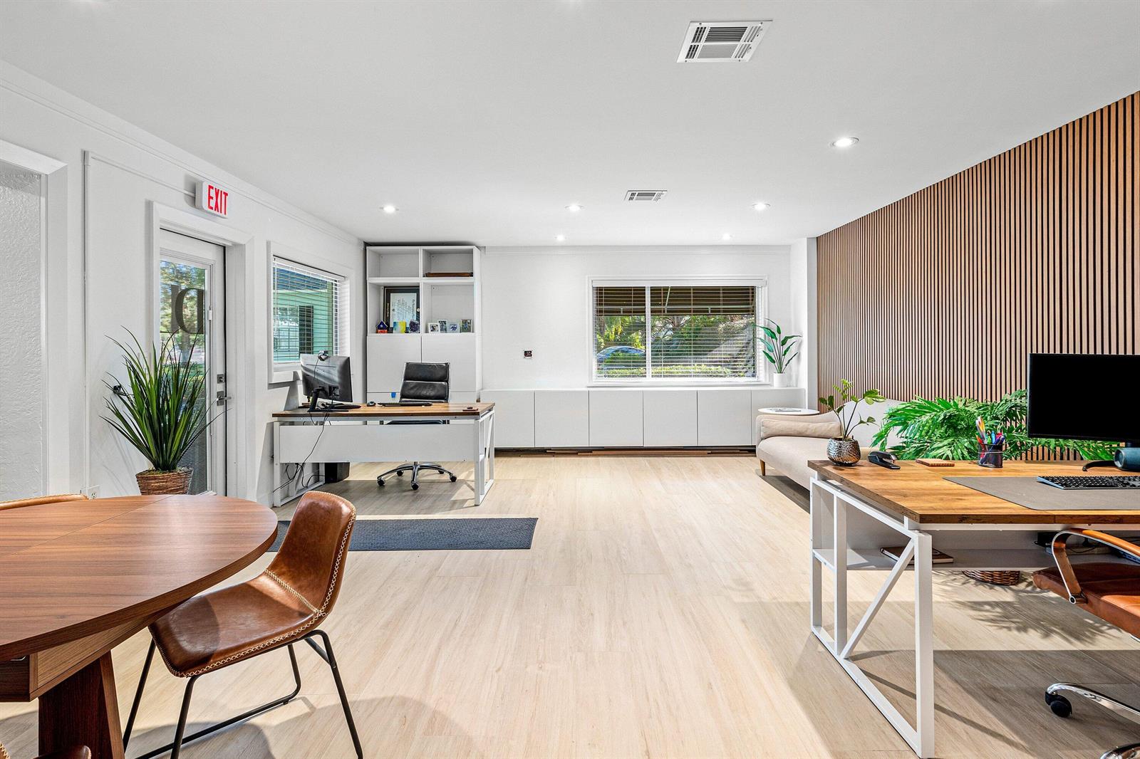 See details / 2 sq. ft. $ 2026-05-14 0 Photo