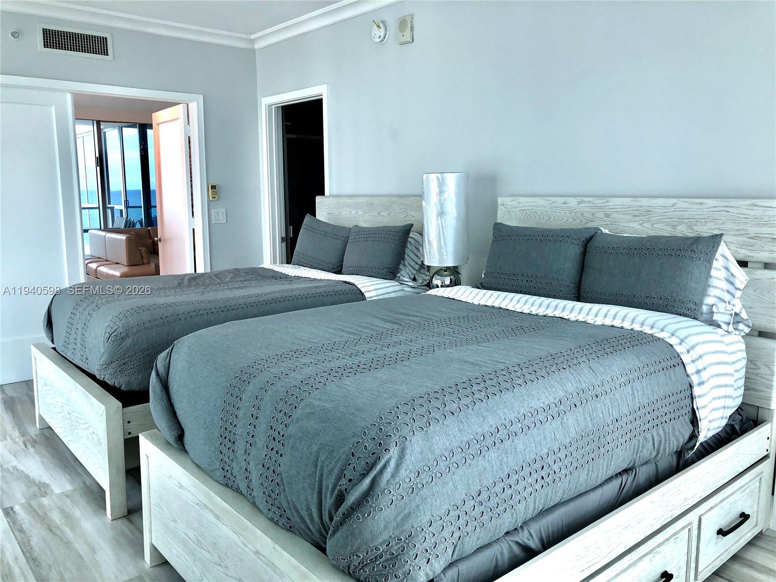 Photo of 3101 Ocean Dr  #801, Hollywood, Florida, 33019 - 