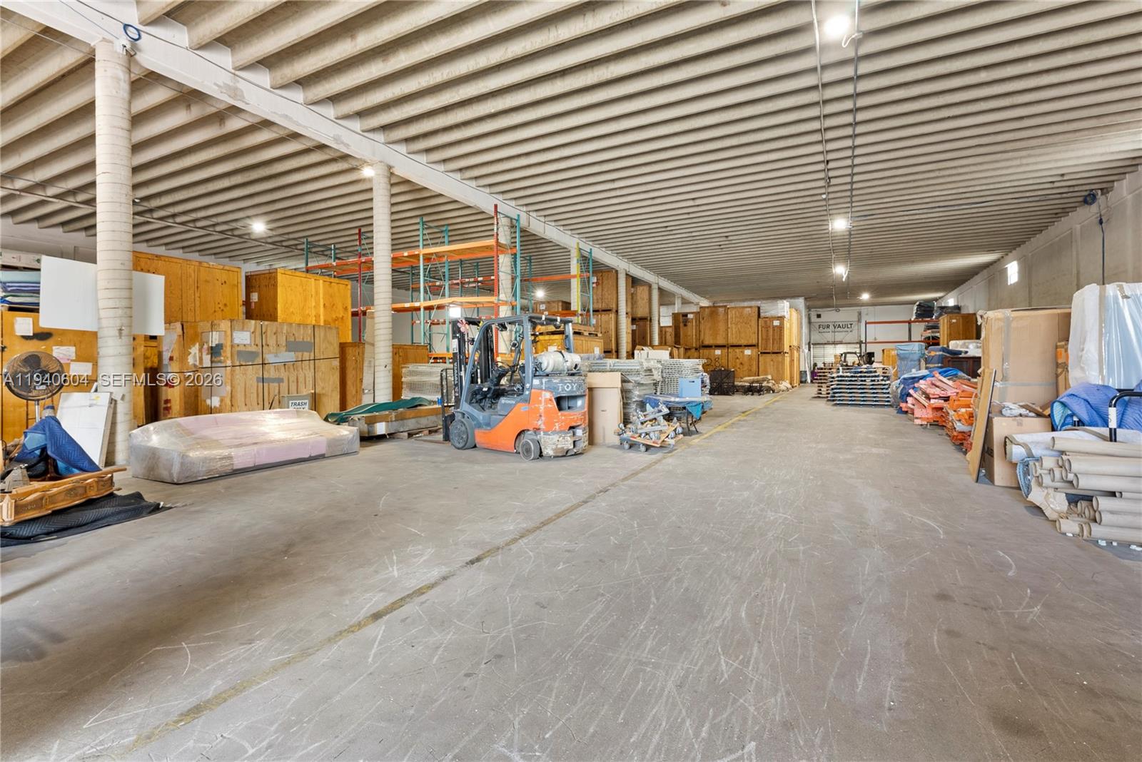   /   sq. ft. $ 2026-01-07 0 Photo