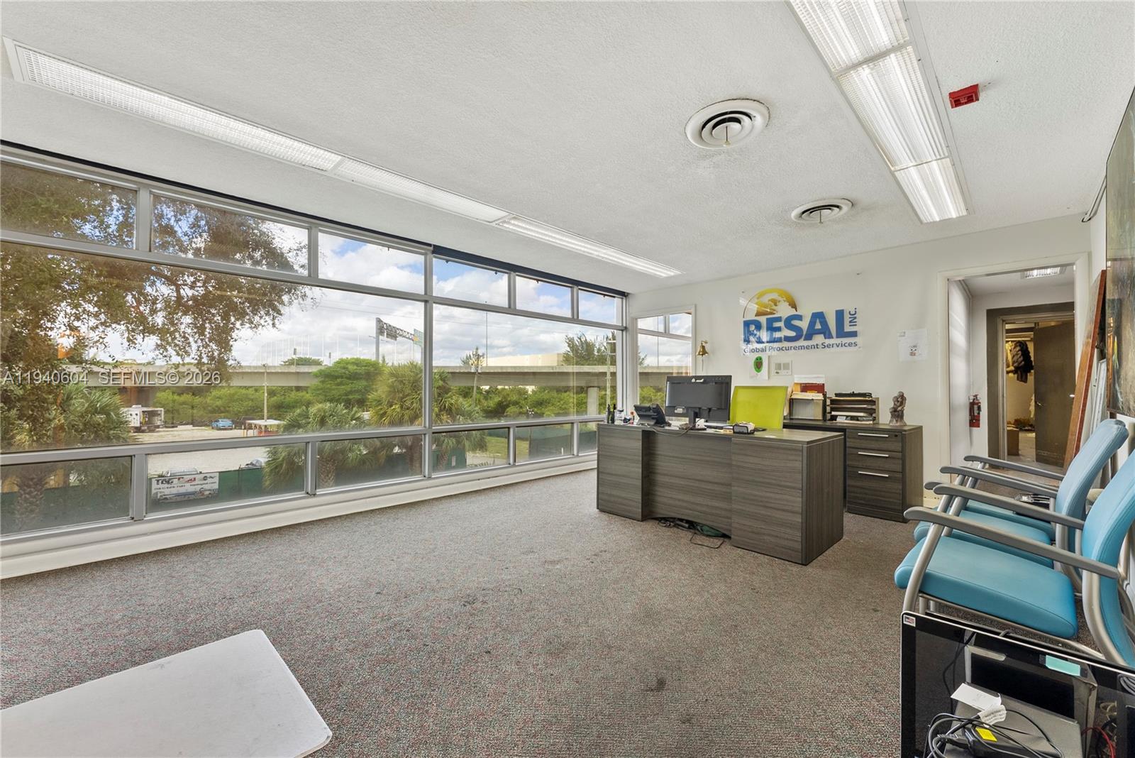   /   sq. ft. $ 2026-01-07 0 Photo