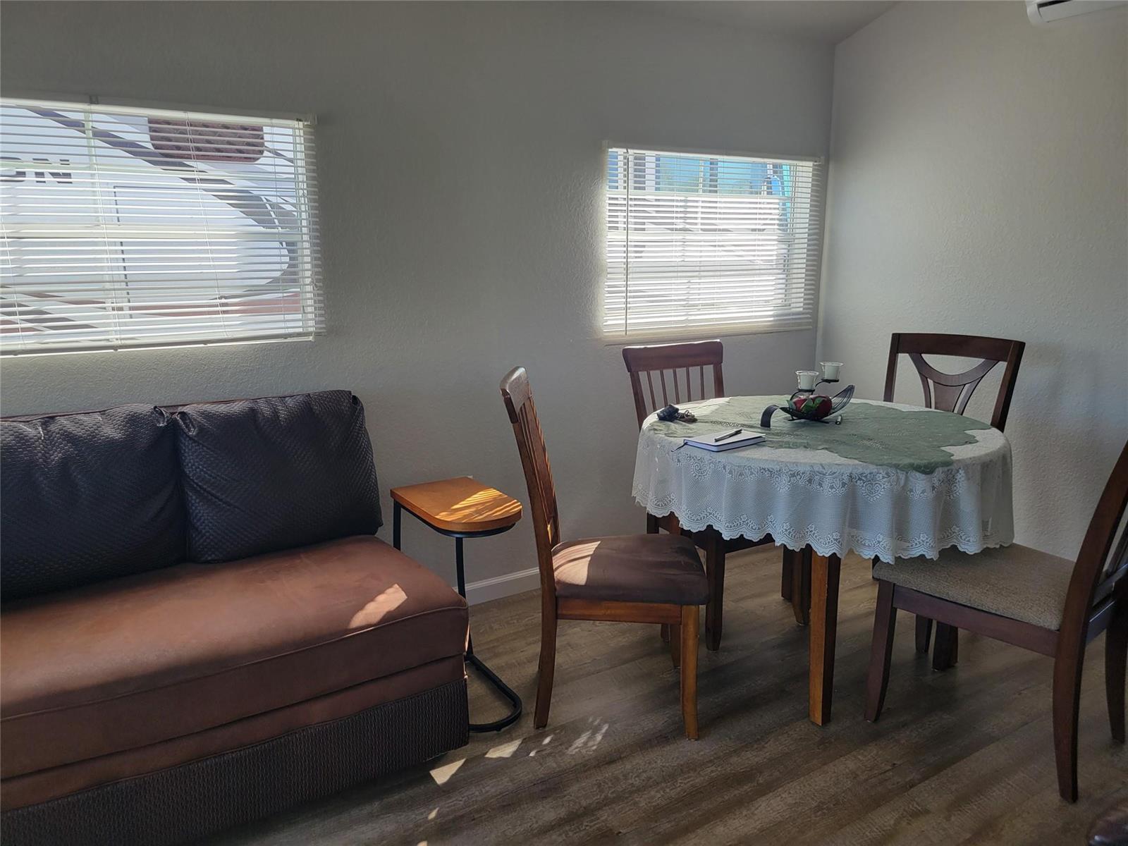   / 0  sq. ft. $ 2026-05-13 0 foto