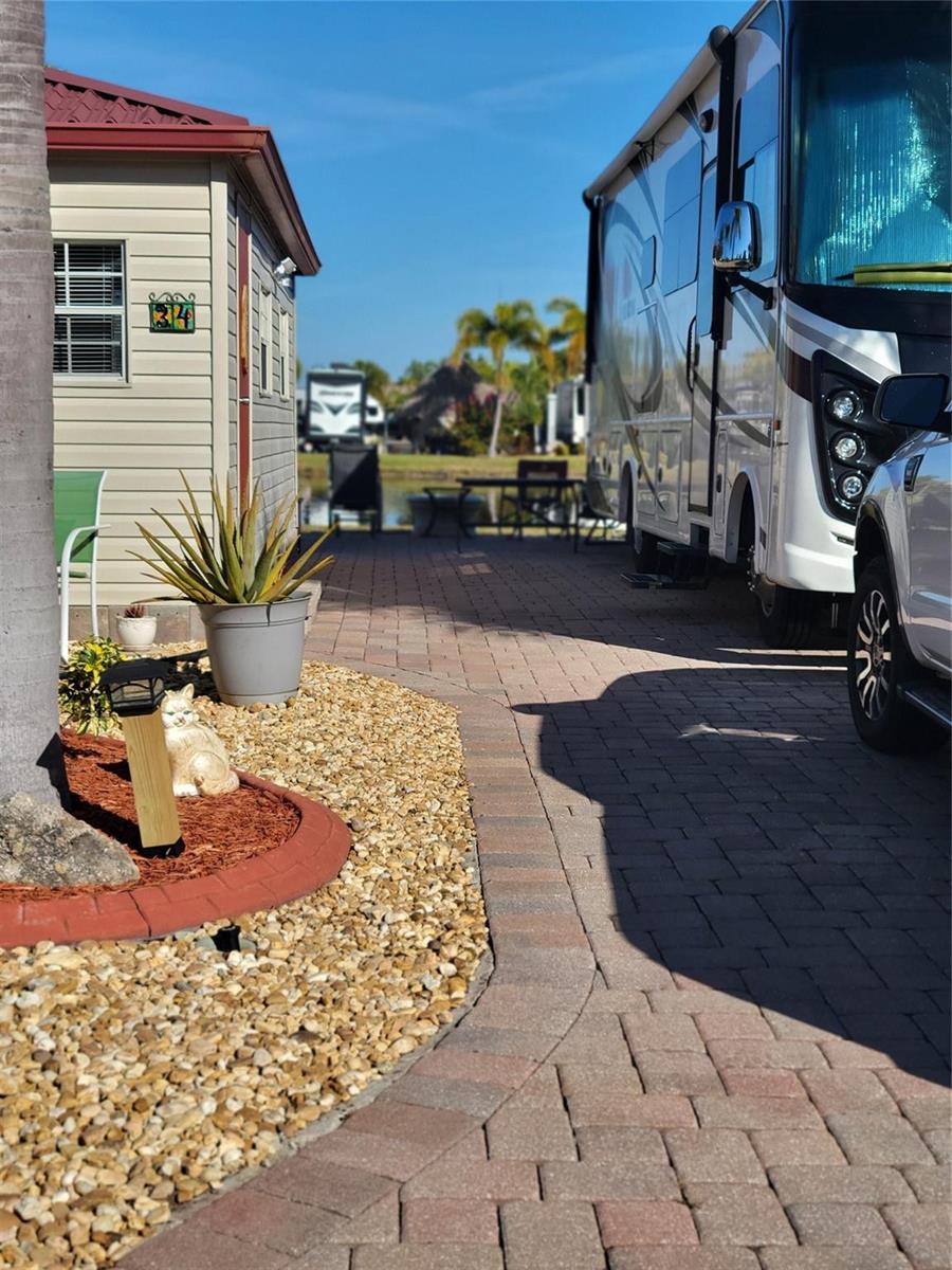   / 0  sq. ft. $ 2026-05-13 0 foto