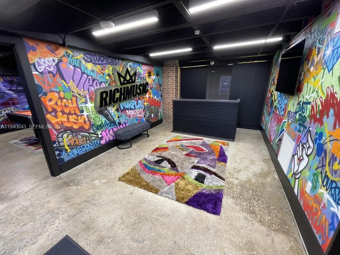 See details / sq. ft. $ 2026-01-07 0 Photo