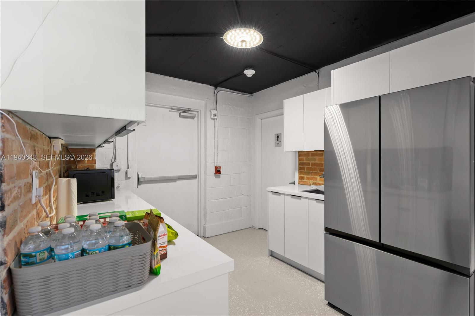   /   sq. ft. $ 2026-01-07 0 Photo