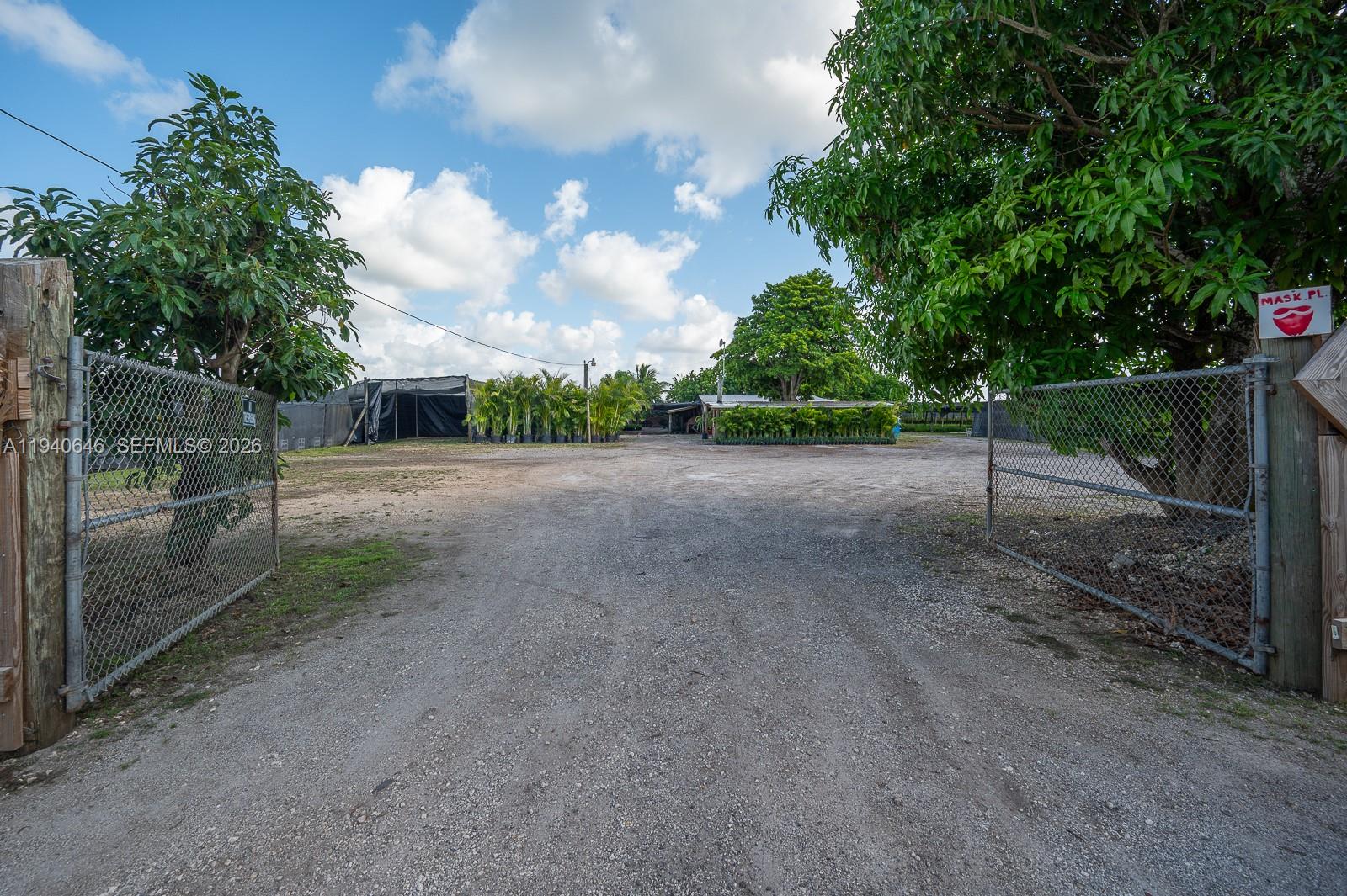   /   sq. ft. $ 2026-01-07 0 Photo