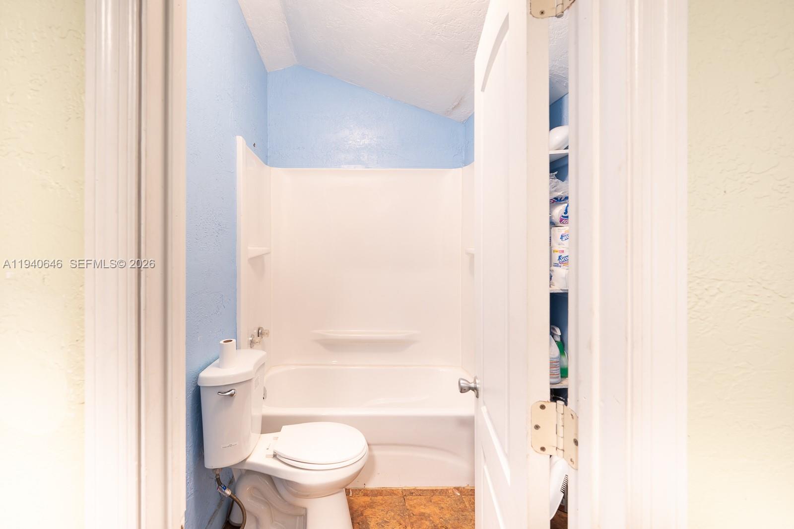   /   sq. ft. $ 2026-01-07 0 Photo