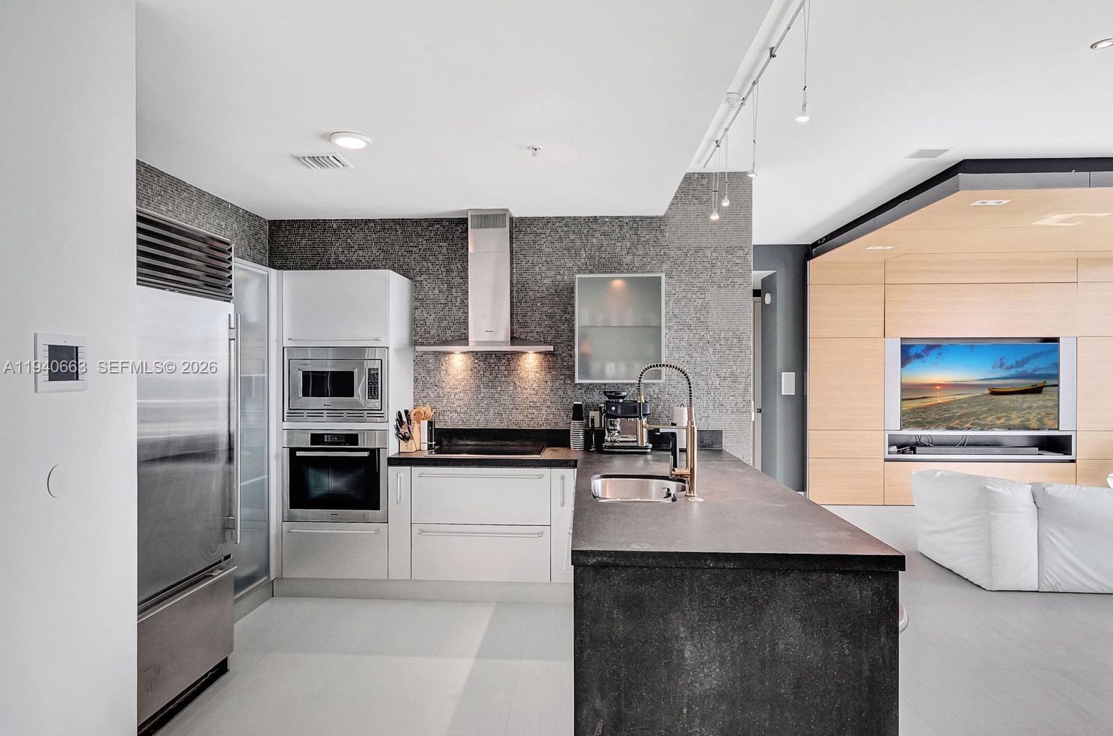 3507 2 / 2 1577 кв.футов $ 2026-01-07 0 Фото