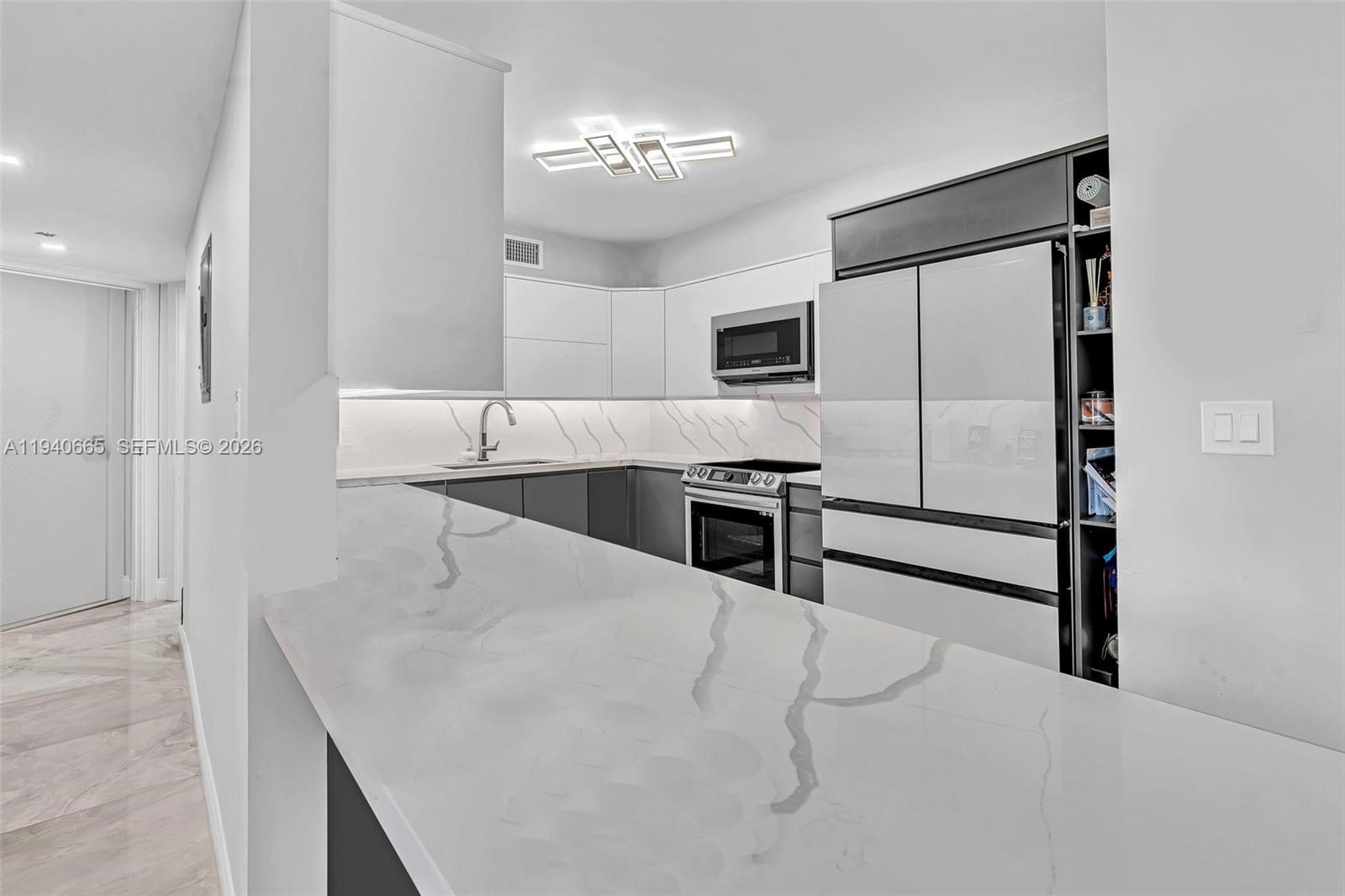 Photo of 3530 Mystic Pointe Dr #411, Aventura, Florida, 33180 -