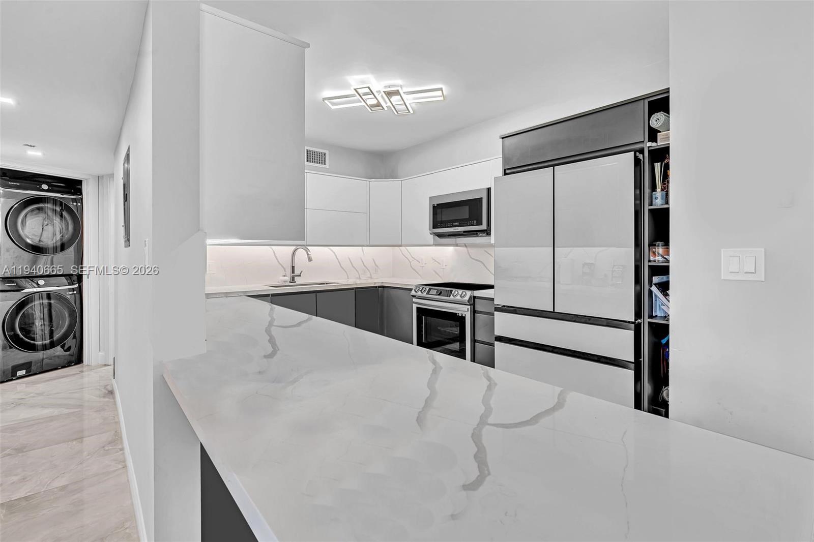 Photo of 3530 Mystic Pointe Dr #411, Aventura, Florida, 33180 -